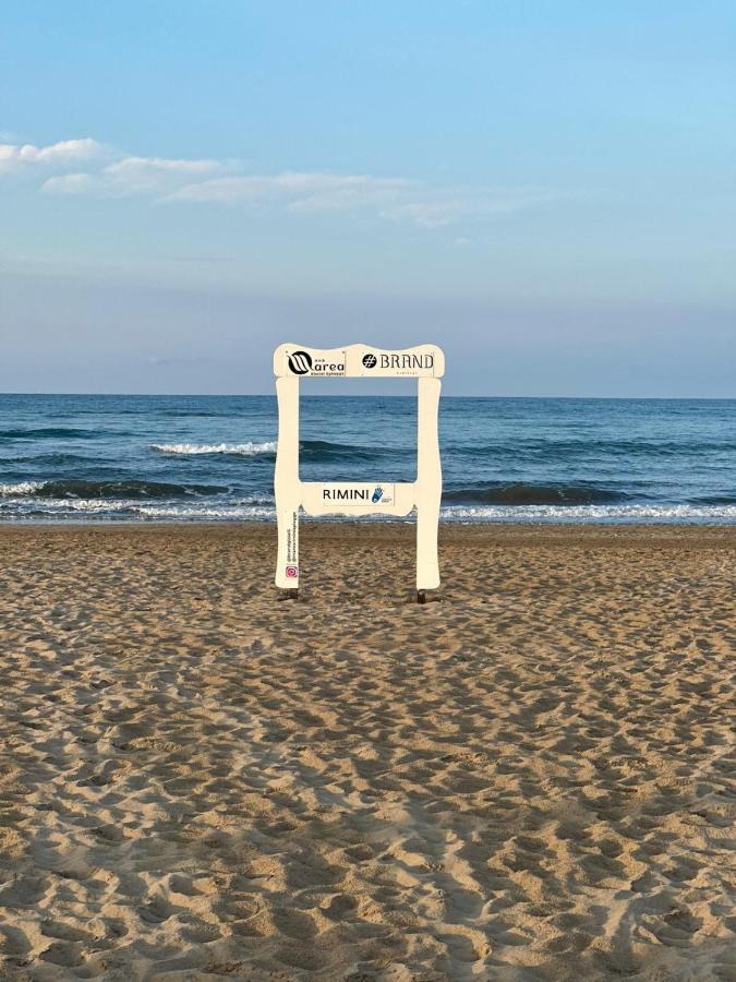 Hotel Neyra Beach ريميني المظهر الخارجي الصورة